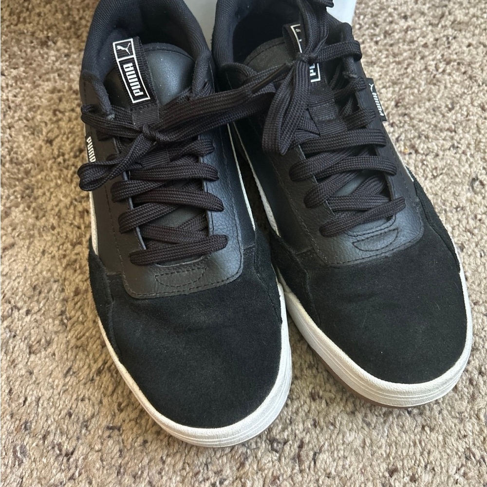 Puma Black Suede & Leather Low-Top Sneakers skate shoes size 8